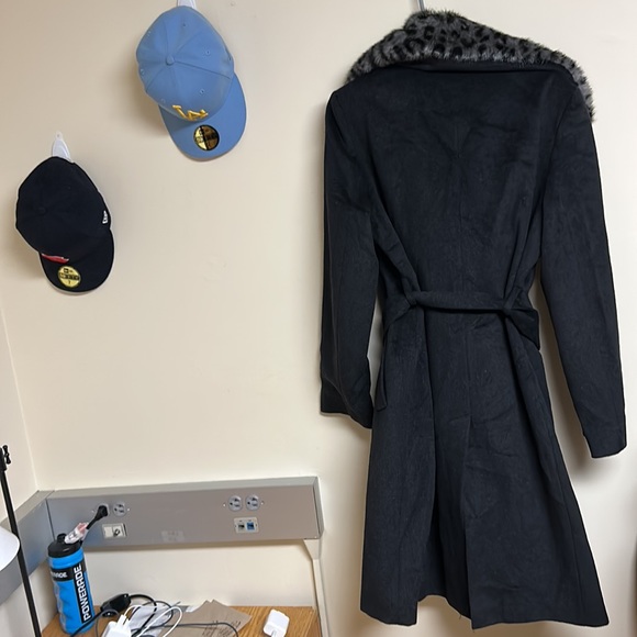 Via Spiga Belted Wool Coat With Grey Faux Fur Trim Size L - Picture 6 of 12